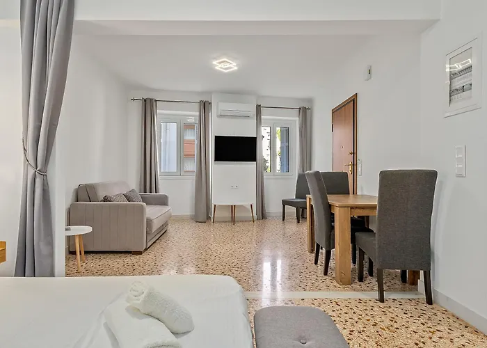 Athens Plaka Family Suites